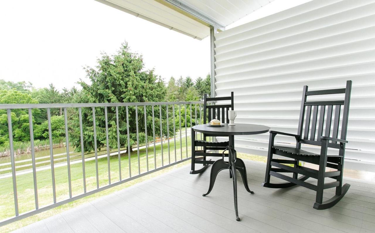 Farmhouse Suites By Amish Country Lodging Millersburg Eksteriør bilde