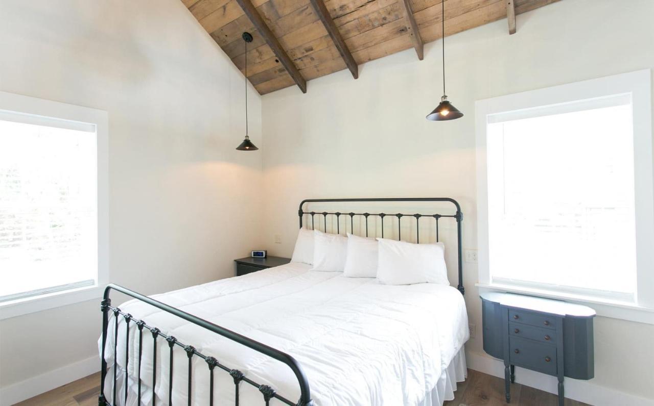 Farmhouse Suites By Amish Country Lodging Millersburg Eksteriør bilde